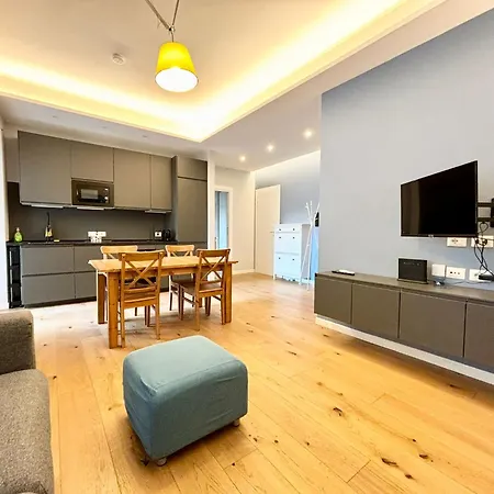 Good Living-3